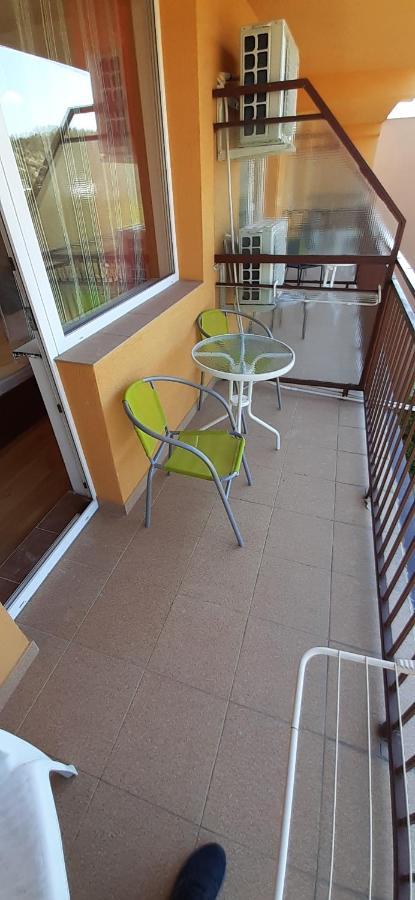 Hotel Felicia Kaluža Exteriör bild