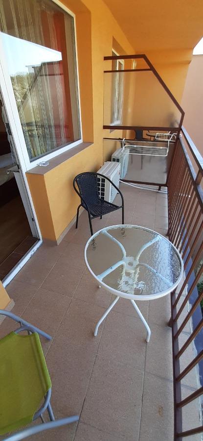 Hotel Felicia Kaluža Exteriör bild
