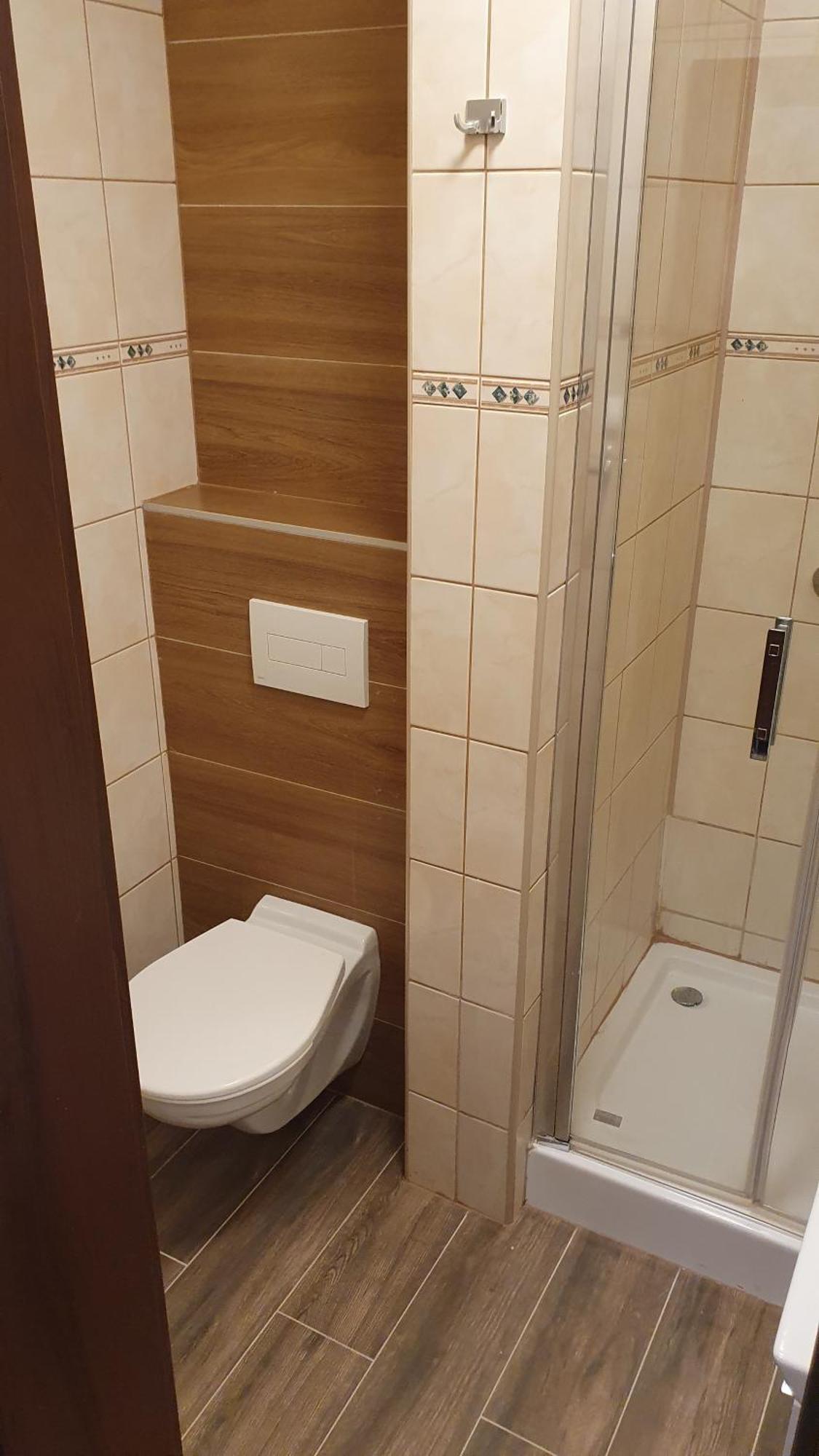 Hotel Felicia Kaluža Exteriör bild